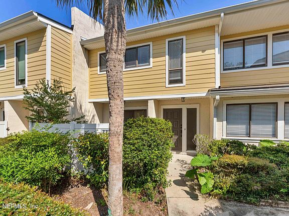 2nd image of 7775 POINT VICENTE Court #7775