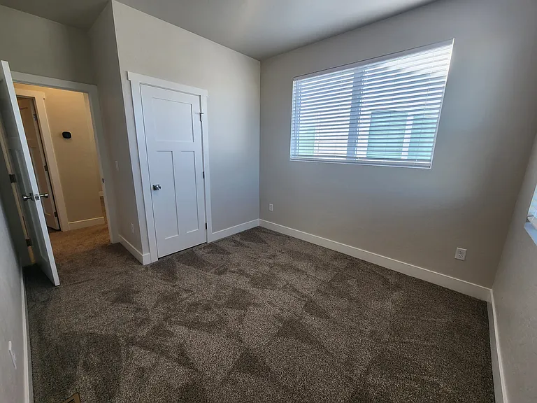 Pomona Park Townhomes — Photo 42