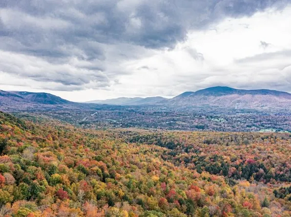 25 Snowflake Lane, Winhall, VT 05340