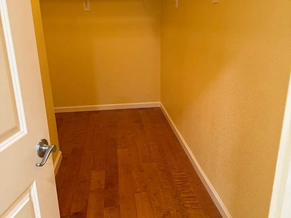 19503 Stevens Creek Blvd #102