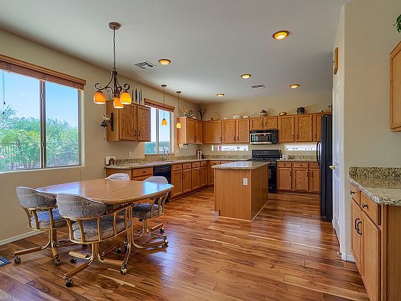 3rd image of 26909 N 84th Ln