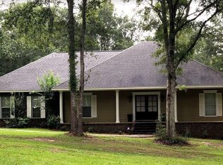 24 Arrowhead Dr, Petal, MS 39465