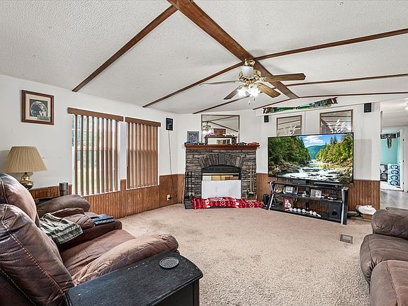4th image of 306 Viola Dr