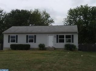 15 Mango Ct, Sicklerville, NJ 08081