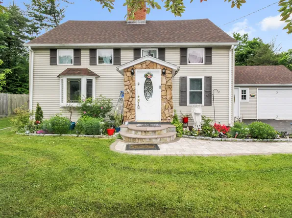 9 Arnold Drive, East Hartford, CT 06108