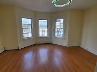 189 Parker St APT 3, Newark, NJ 07104