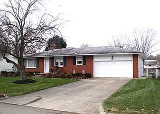 1st image of 325 Scott Dr