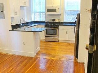 20 Moon St UNIT 44E, Boston, MA 02113