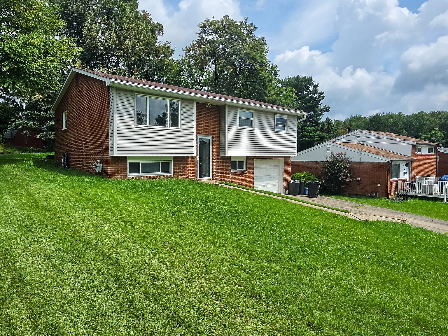 408 Hazelnut Drive - 1 — Photo 2