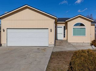18413 E Sprague Ave, Greenacres, WA 99016
