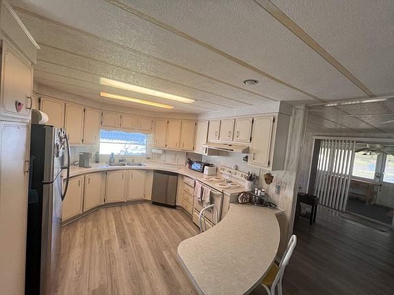 2nd image of 8585 Crown Dr #269