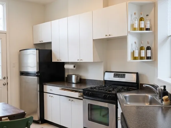 1329 N Artesian Ave APT 3, Chicago, IL 60622