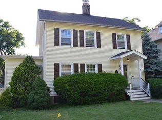 22 De Bary Pl, Summit, NJ 07901