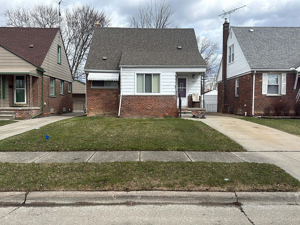 1st image of 15150 Russell Ave