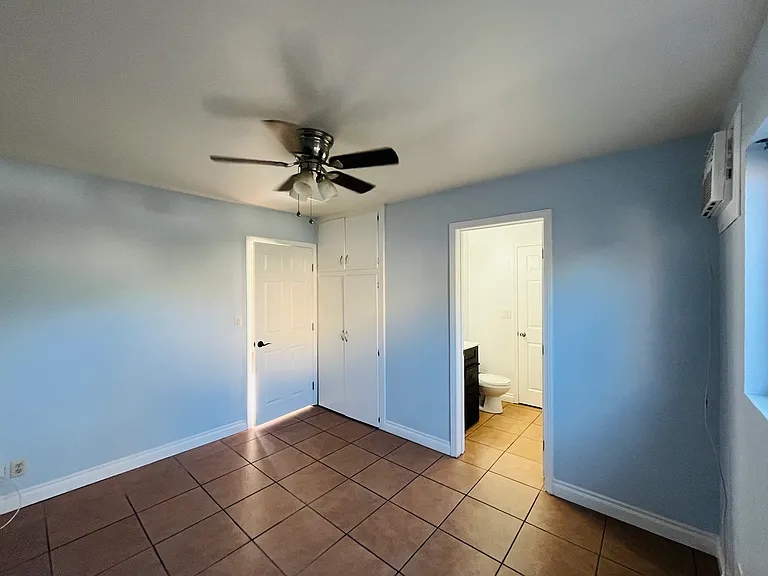 215 E Connecticut Ave #215 — Photo 28