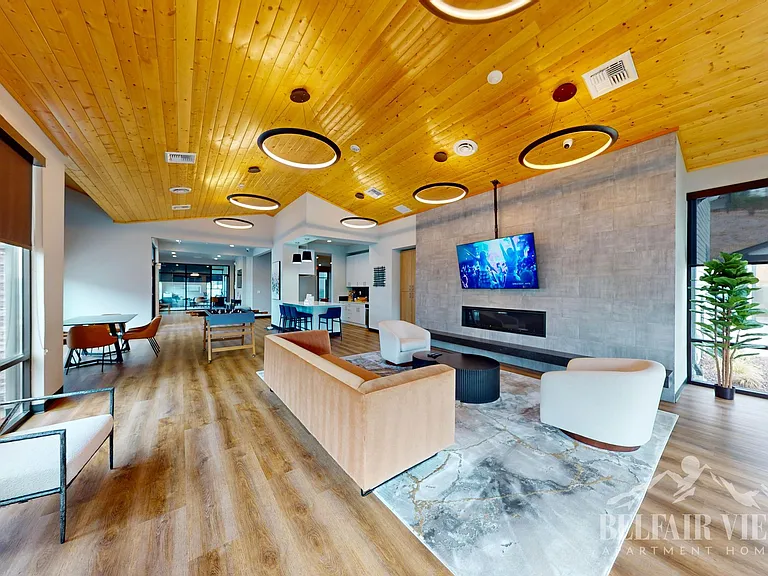 Belfair View Apartments — Photo 1