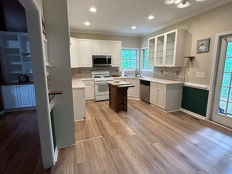 1231 Scenic Brook Trl SW — Photo 11