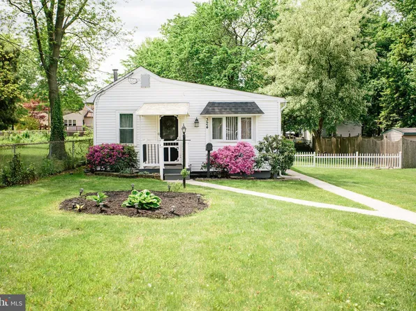324 S Maple Ave, Maple Shade, NJ 08052