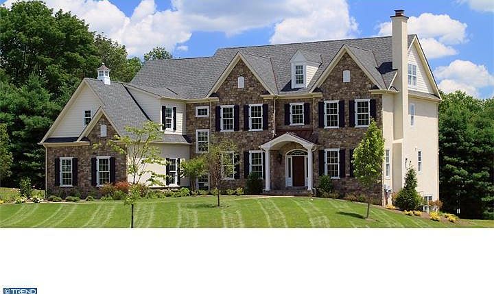 2nd image of 904 Penn Oak Rd