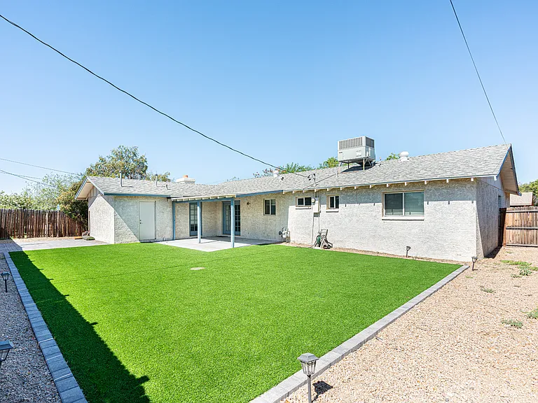 1512 S Beck Ave — Photo 23