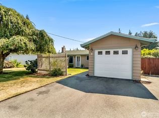 2104 201st Pl SW, Lynnwood, WA