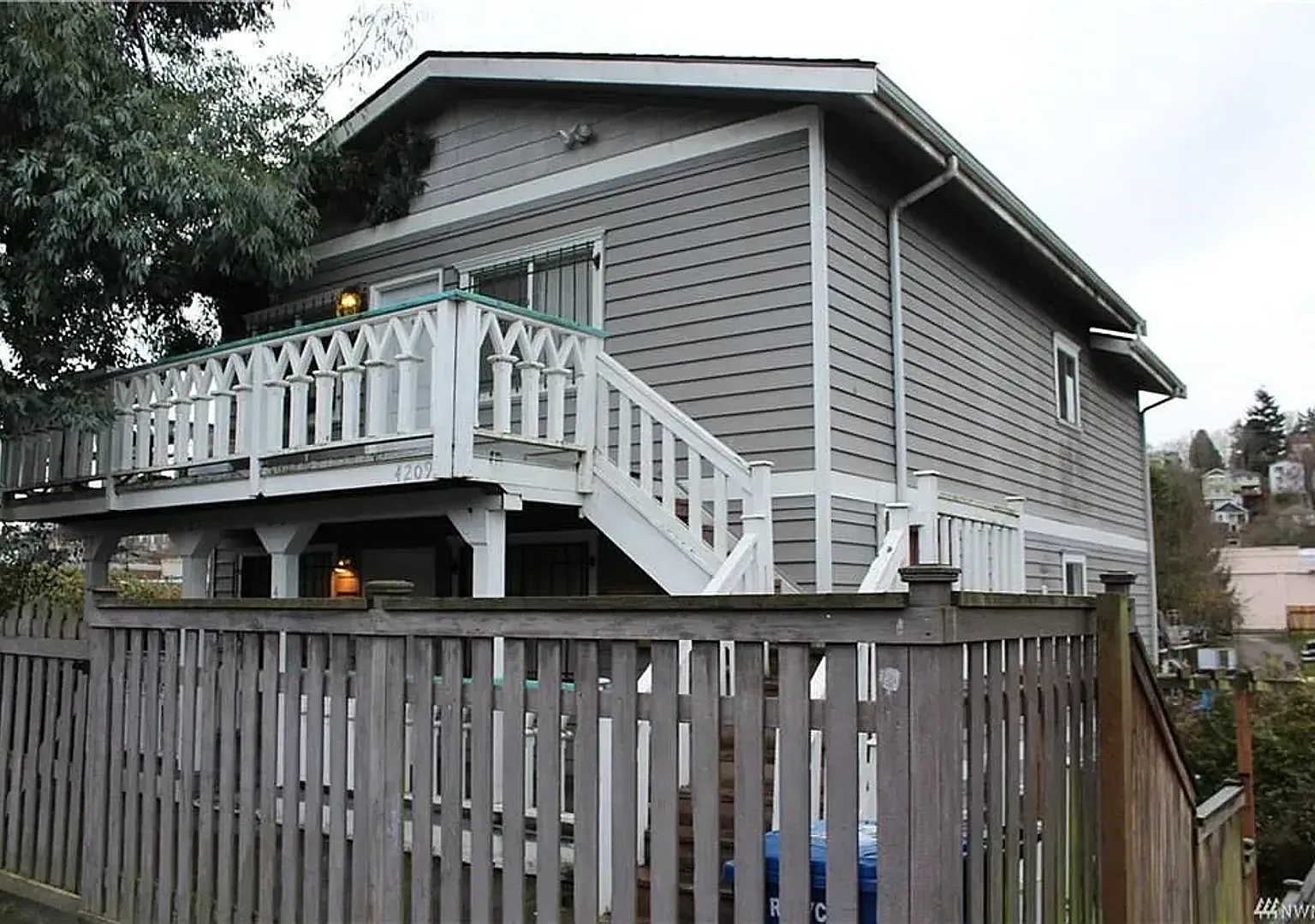 4Bd/1Ba Seattle Condo — Photo 1