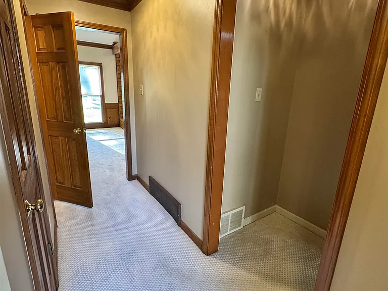 2025 Mount Badon Ln — Photo 13