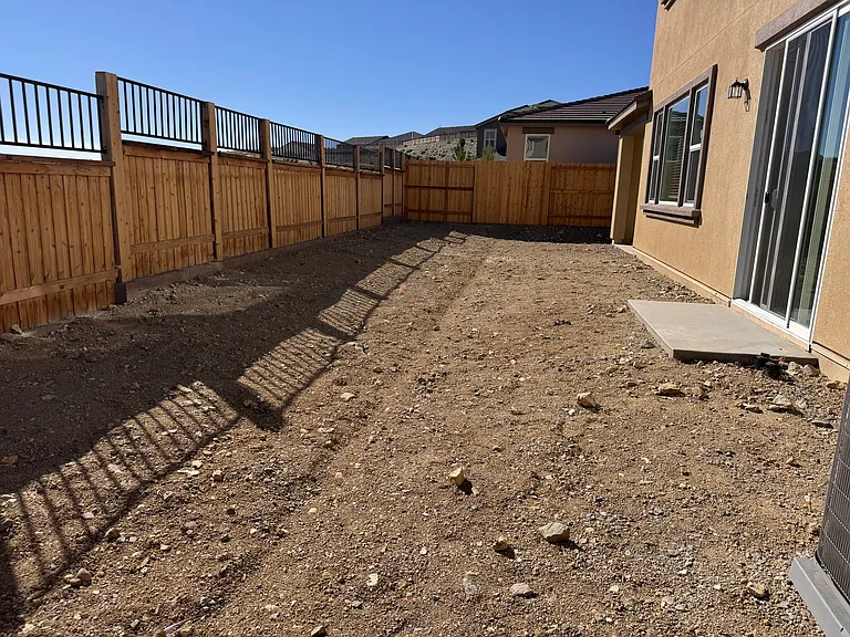 6792 Pilot Peak Ct — Photo 24