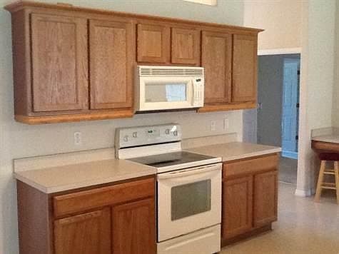 4th image of 33 Wood Center Ln