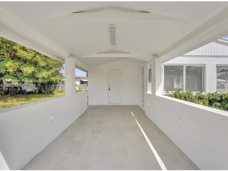 4701 N Andrews Ave — Photo 5