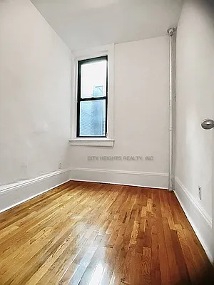 Rented by City Heights Realty | media 31