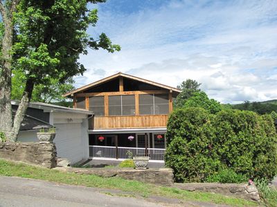 63 S Pioneer Ave, Shavertown, PA, 18708