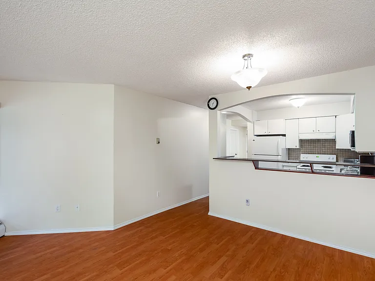 8460 Ackroyd Rd #129 — Photo 6
