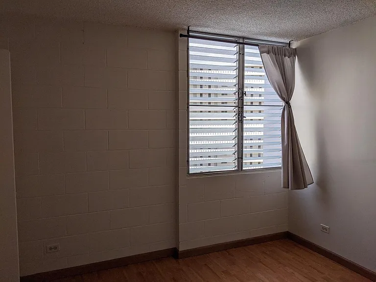 1128 Ala Napunani St #1403 — Photo 23