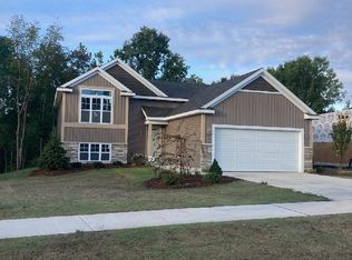 3490 Breezewood Ct, Kentwood, MI 49512