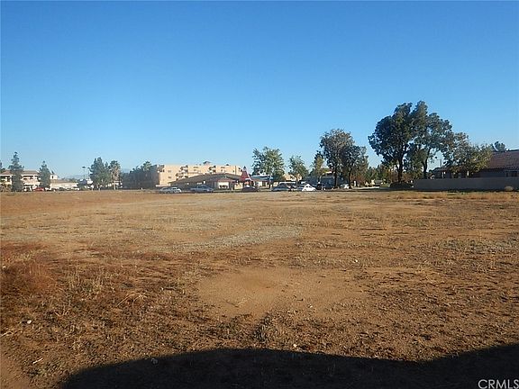 3rd image of 23278 Olive Wood Plaza Dr