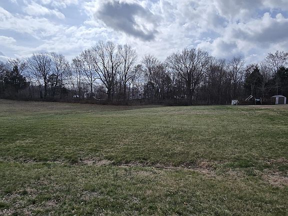 3rd image of 170 Deerfield Cir Lot 15