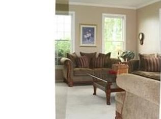 371 Indian Run Rd, Avondale, PA 19311