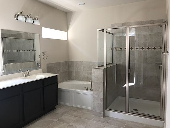 5th image of 326 Cypress Forest Dr