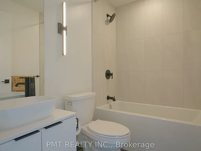 1185 Dupont St #719 — Photo 23