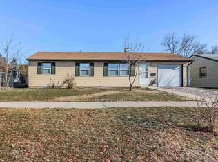 22 Fairmont Blvd, Rapid City, SD 57701
