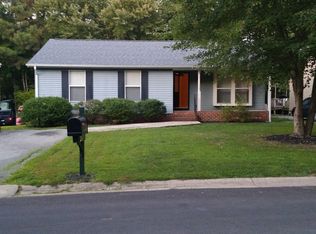 2407 Carriage Creek Rd, Midlothian, VA 23112