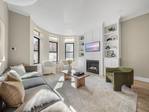 119 Saint Botolph St #1, Boston, MA 02115