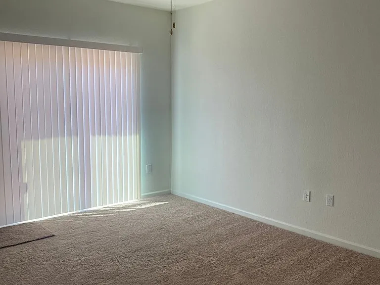 4516 Santa Fe St — Photo 12