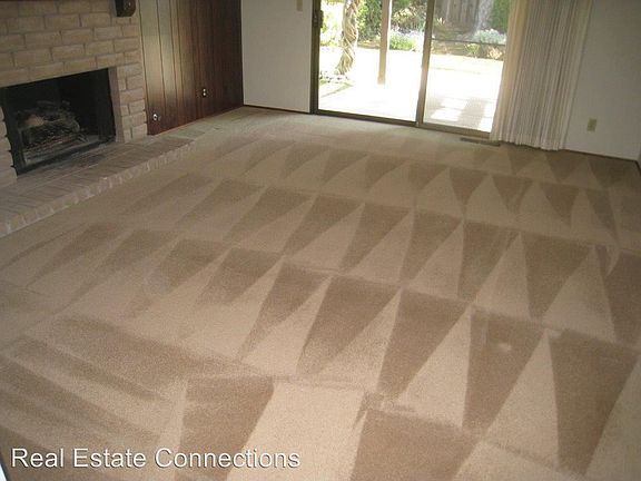 4th image of 19394 Brockton Ln