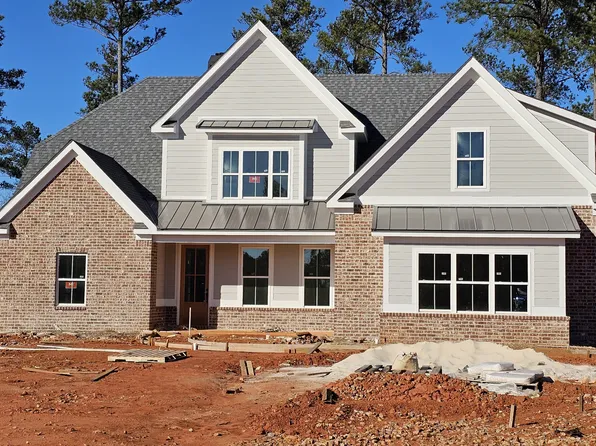 131 Hawthorne Ln, Forsyth, GA 31029