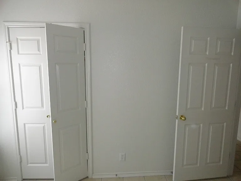311 Jeff Gordon Dr — Photo 13