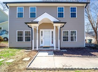 3 Ivy Glen Ct, Greensboro, NC 27406