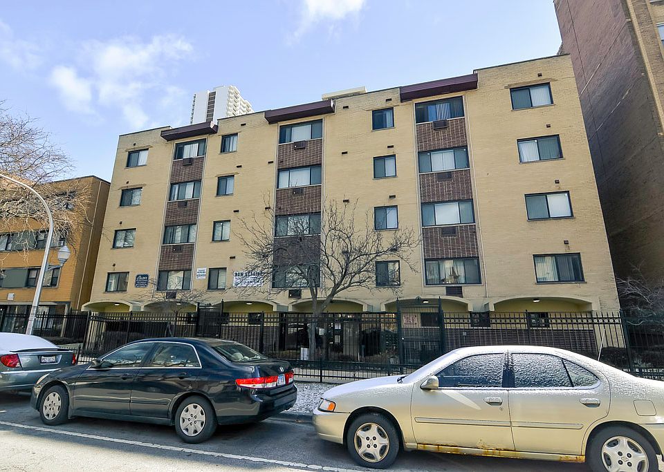1st image of 6001 N Kenmore Ave APT 206