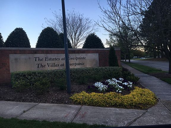 3rd image of 4004 Estates Ln
